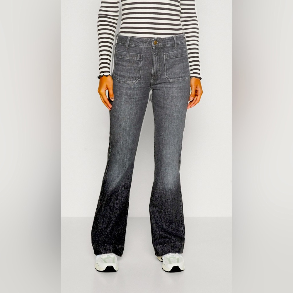 Wrangler High‎ Rise Fit Flare Jeans Black Anthracite Size 28